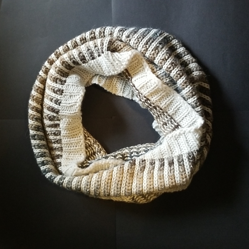 Knit Scarf